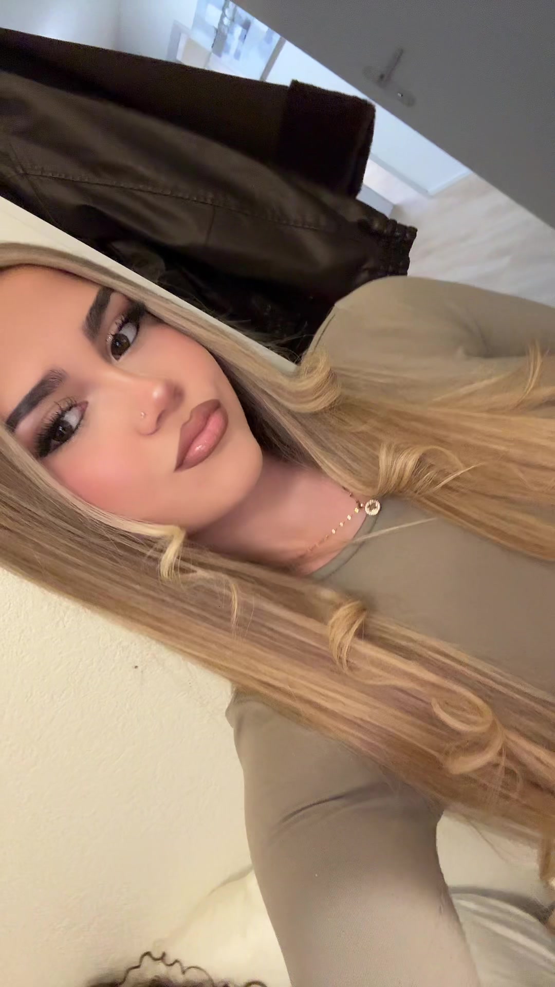 @𝔅𝔢𝔫𝔞