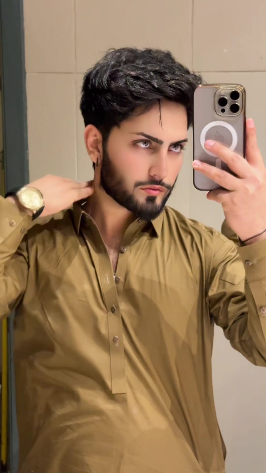 @kingAadi001