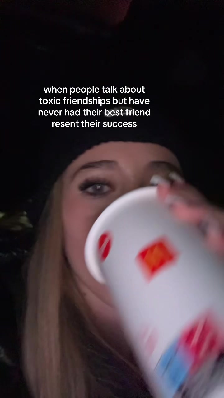 @lena
