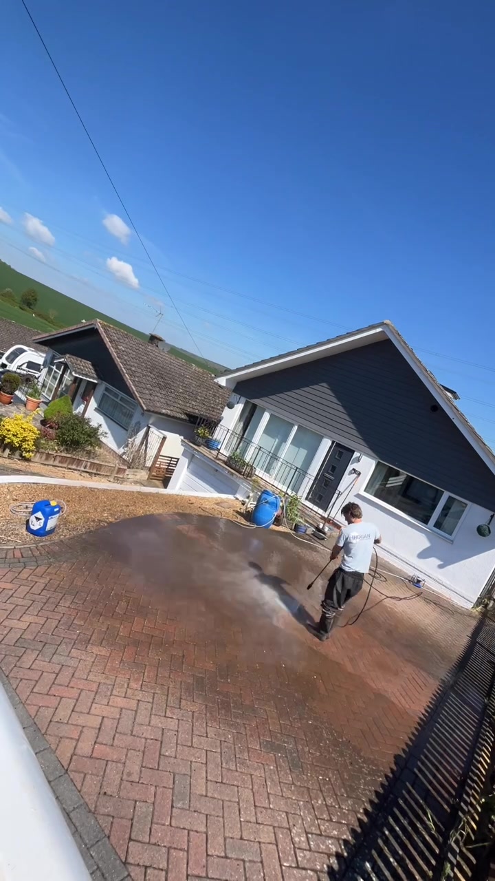 @Hogan Exterior Cleaning
