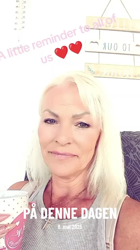 @thequeenofpink76