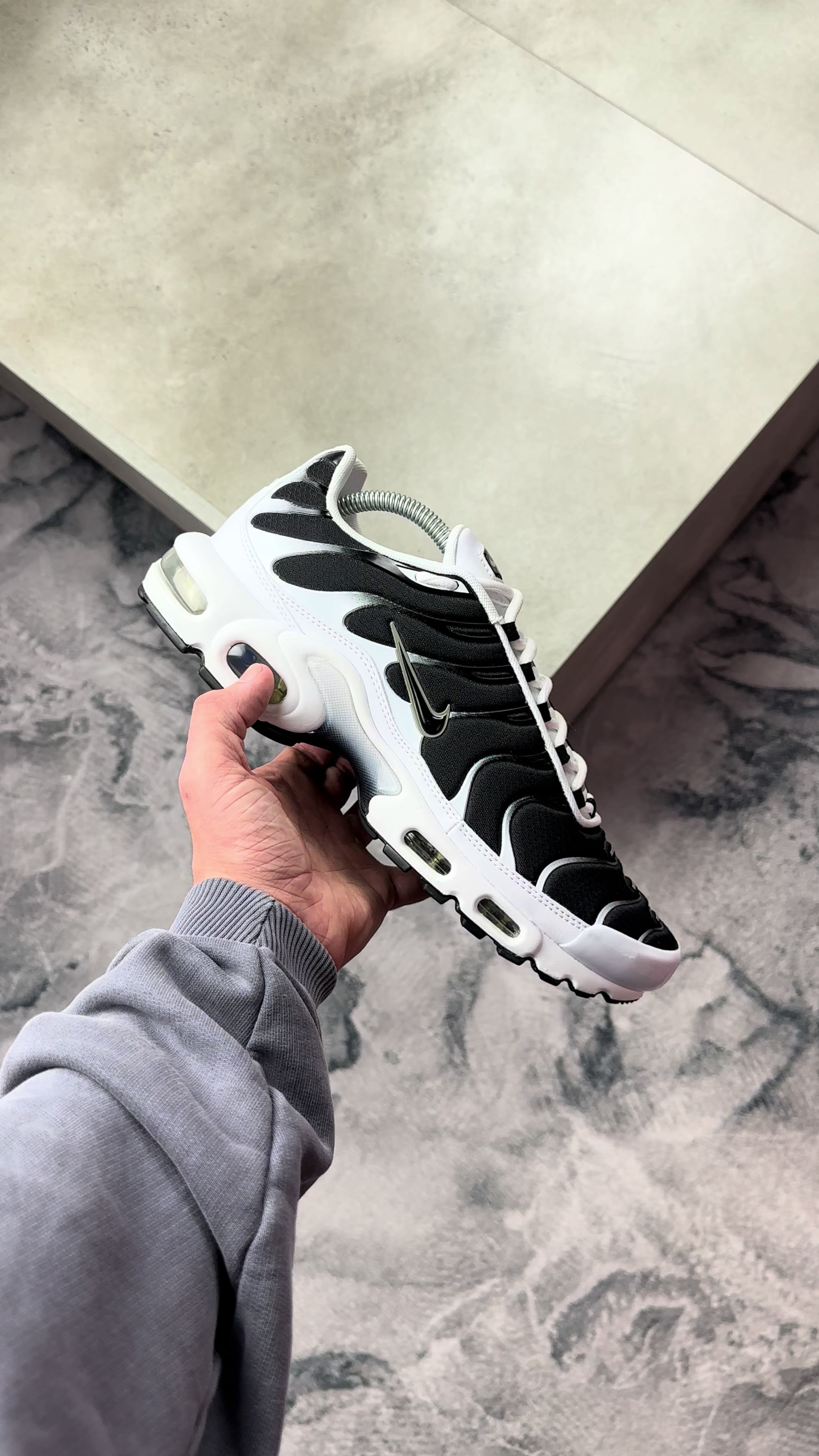 @GET LACED UK 🛍️