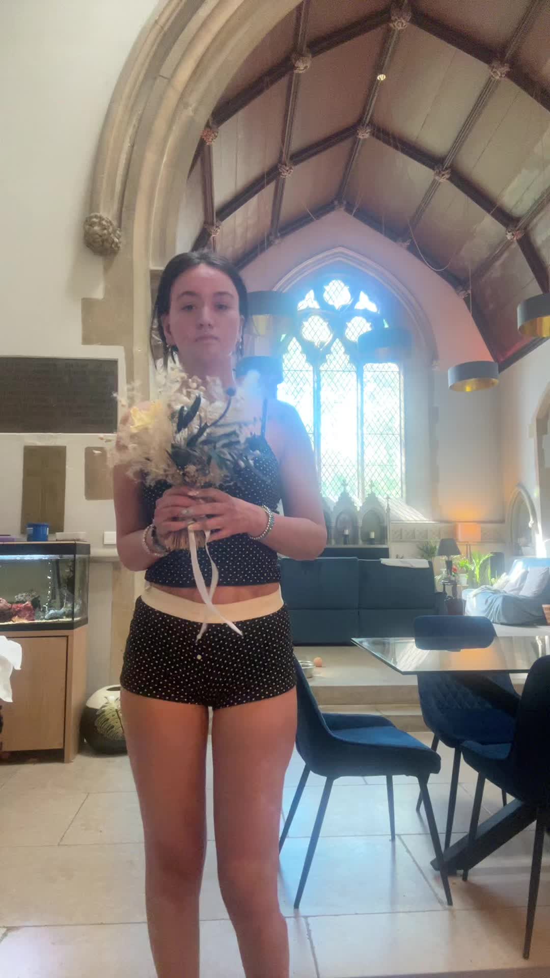 @Delilah🧟&zwj;♀️