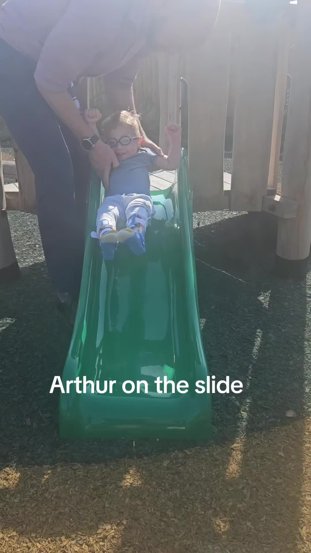 @LoveLilyandArthur