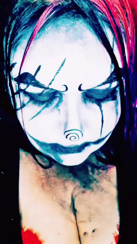 @〰️🖤MandyMoustache🖤〰️