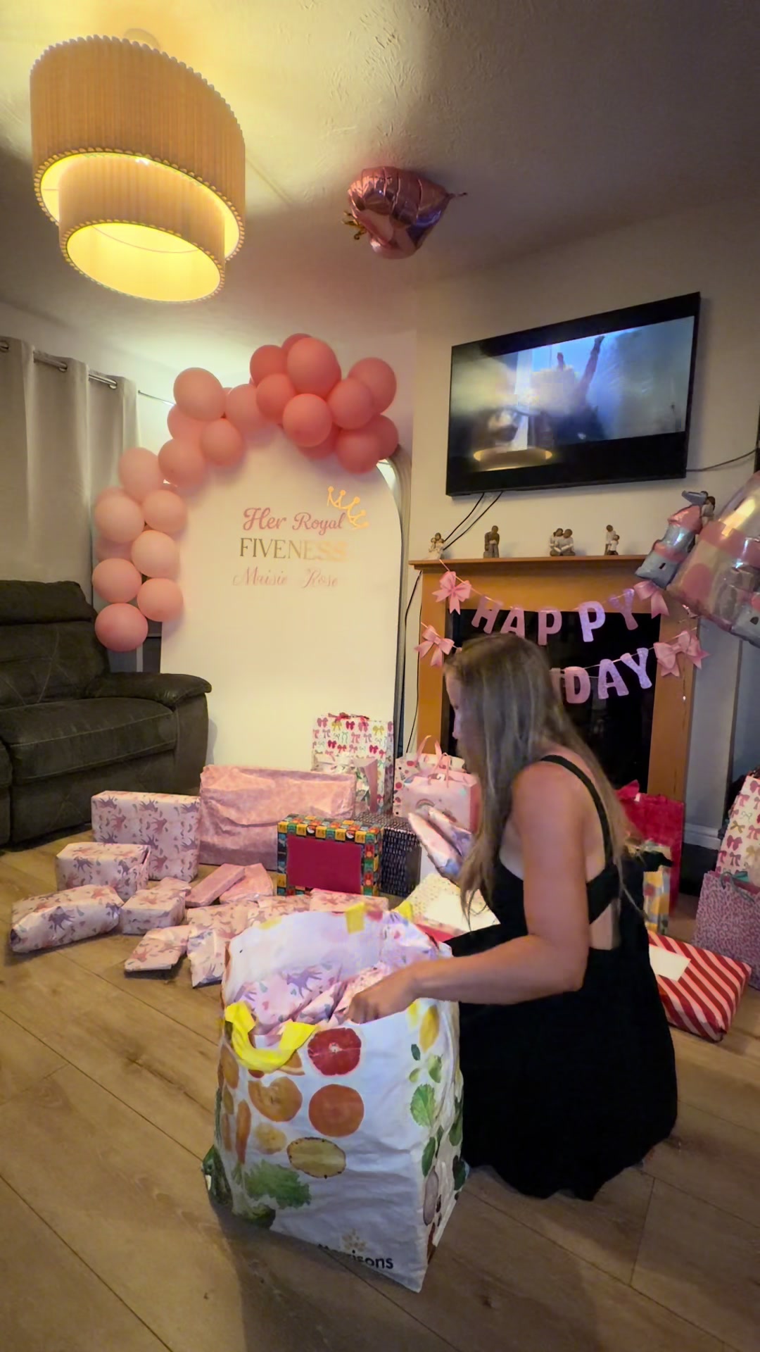 @Dolly | Mum of five | 27 bride