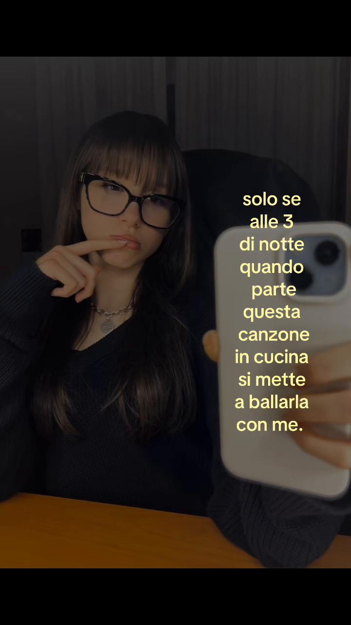 @𝓥𝓮𝓻𝓸𝓷𝓲𝓬𝓪