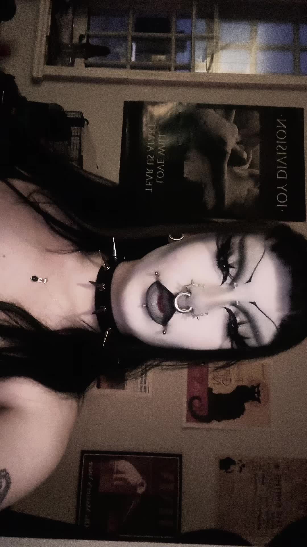 @🪦