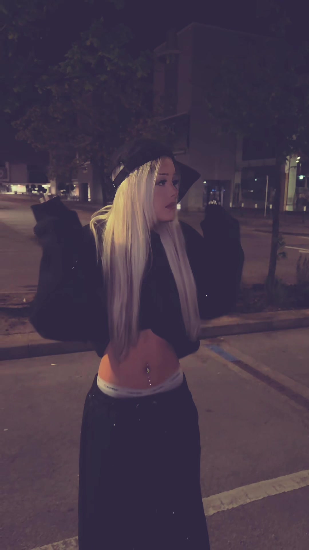 @Anaisf_xo