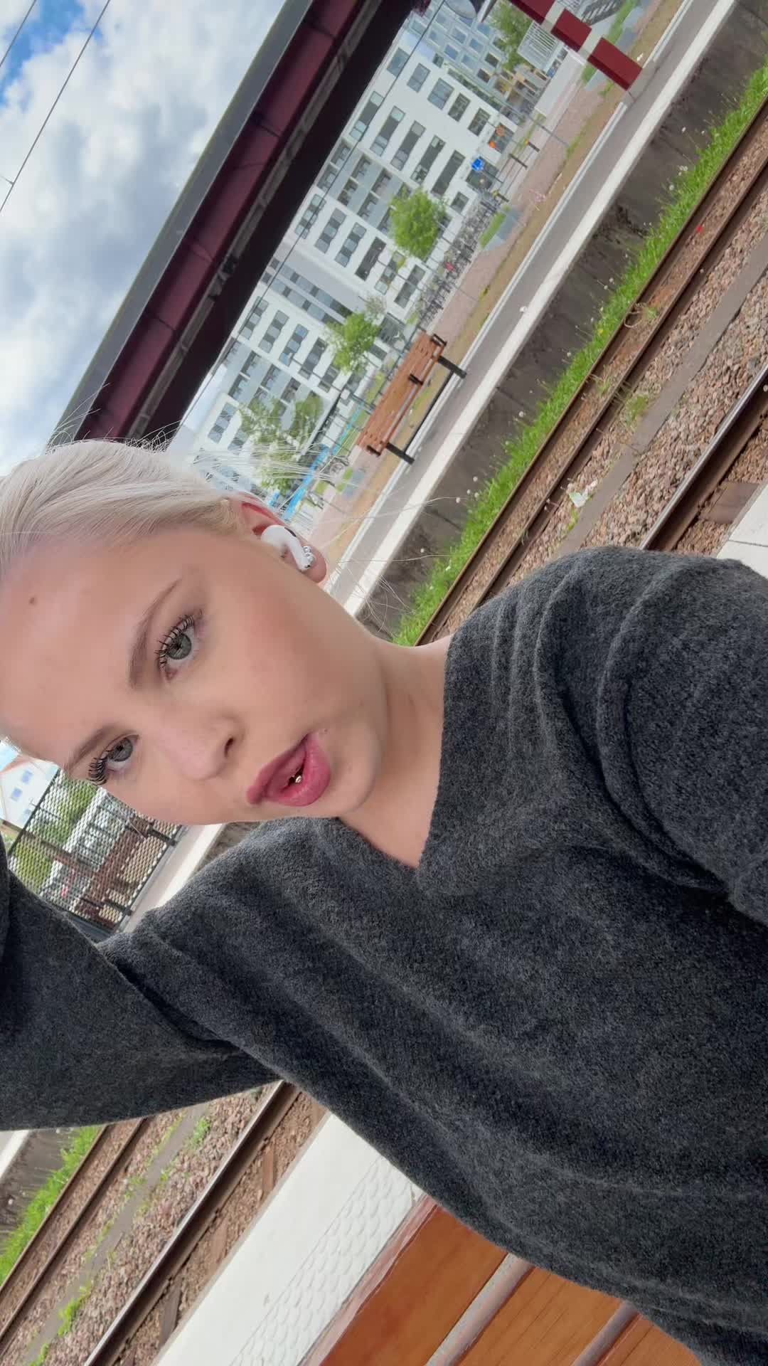 @julia_kimbardh