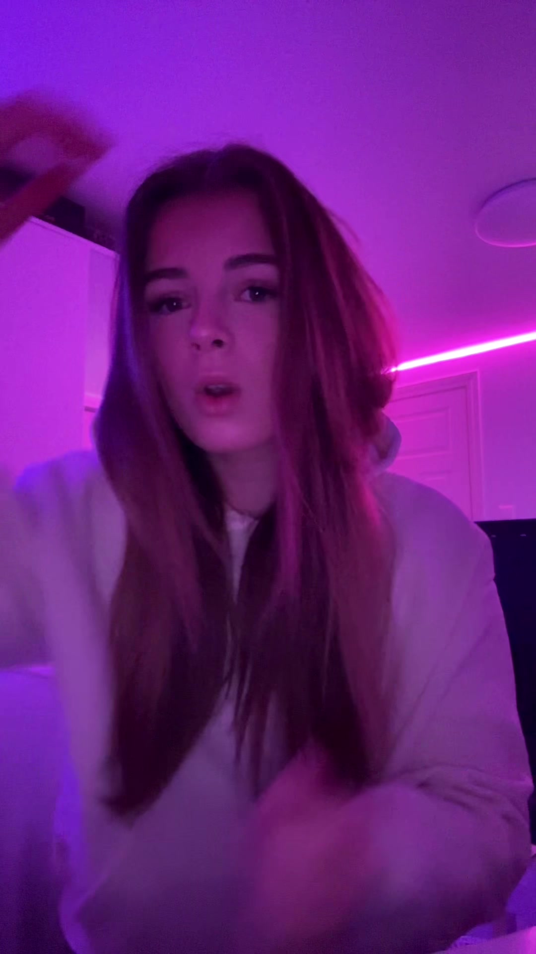 @Emma_mainbrk010