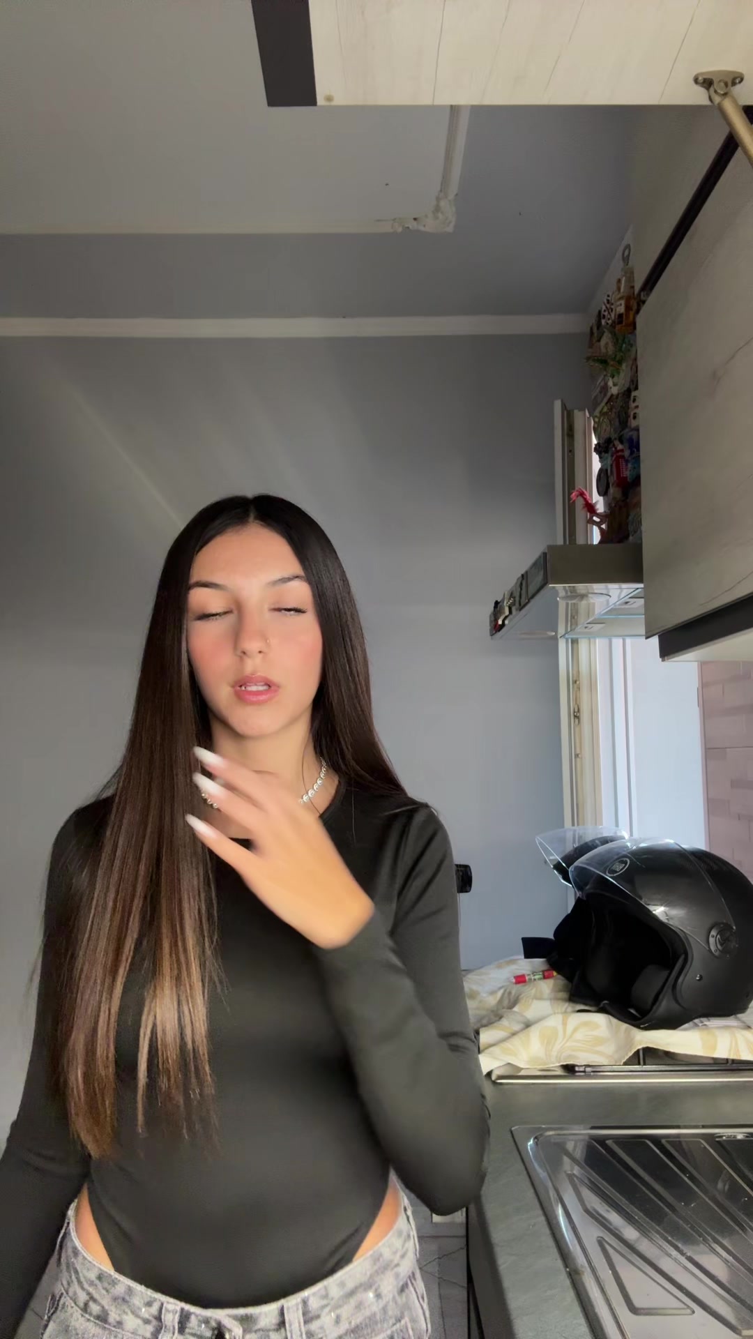 @nicoleefoiss