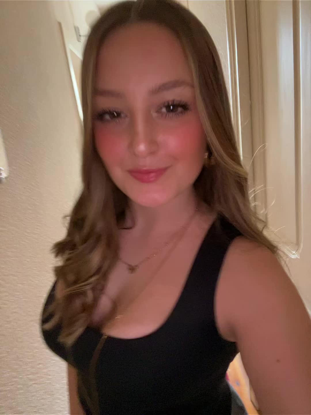 @inèsᥫ᭡