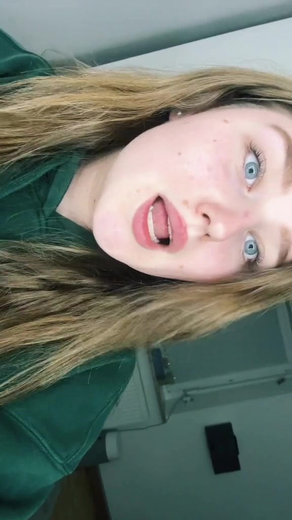@lena