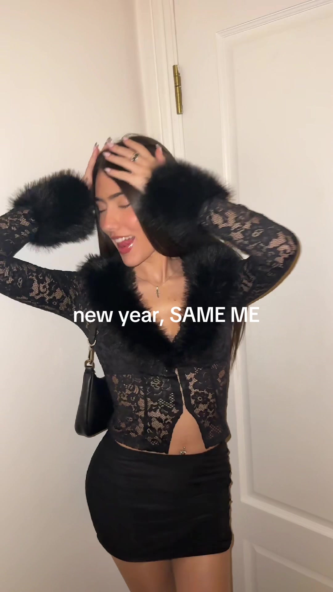 @LV