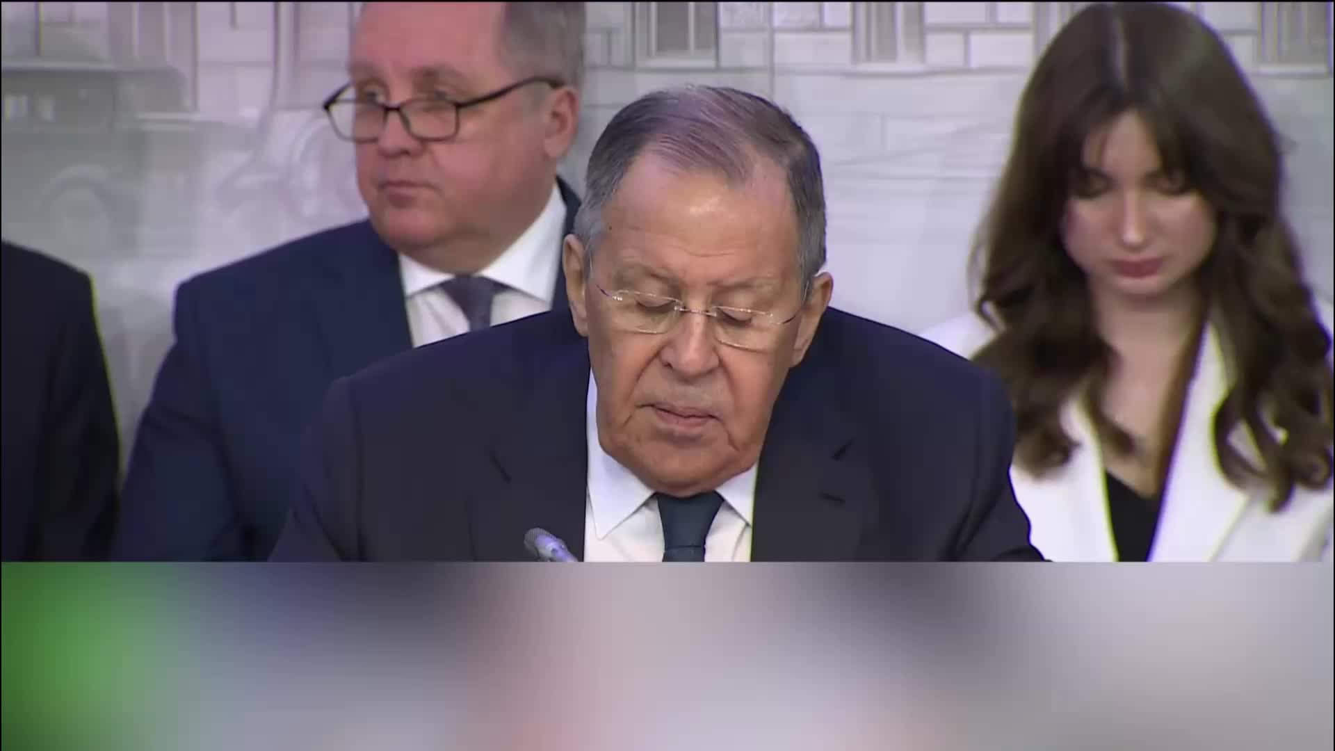 @ROHPOLITIKDE