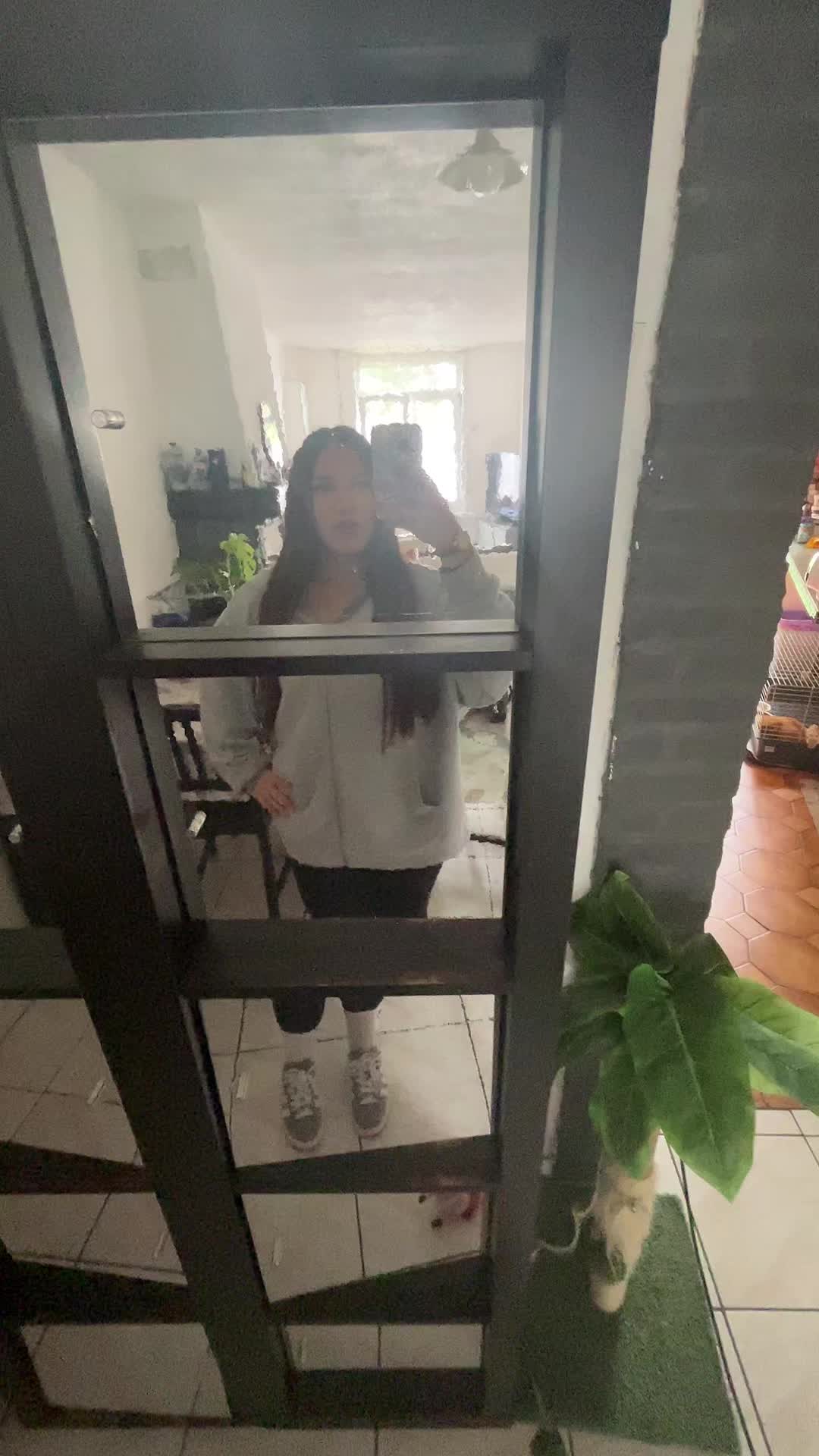 @clara