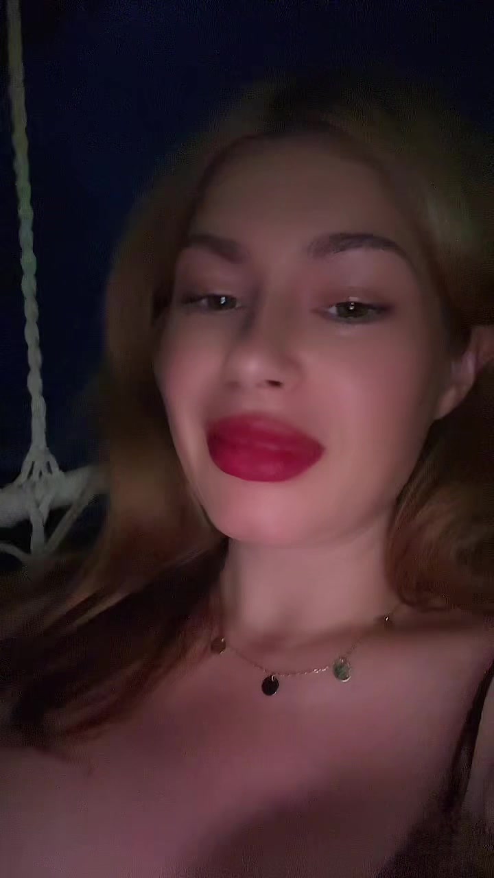 @Larisa 🦢