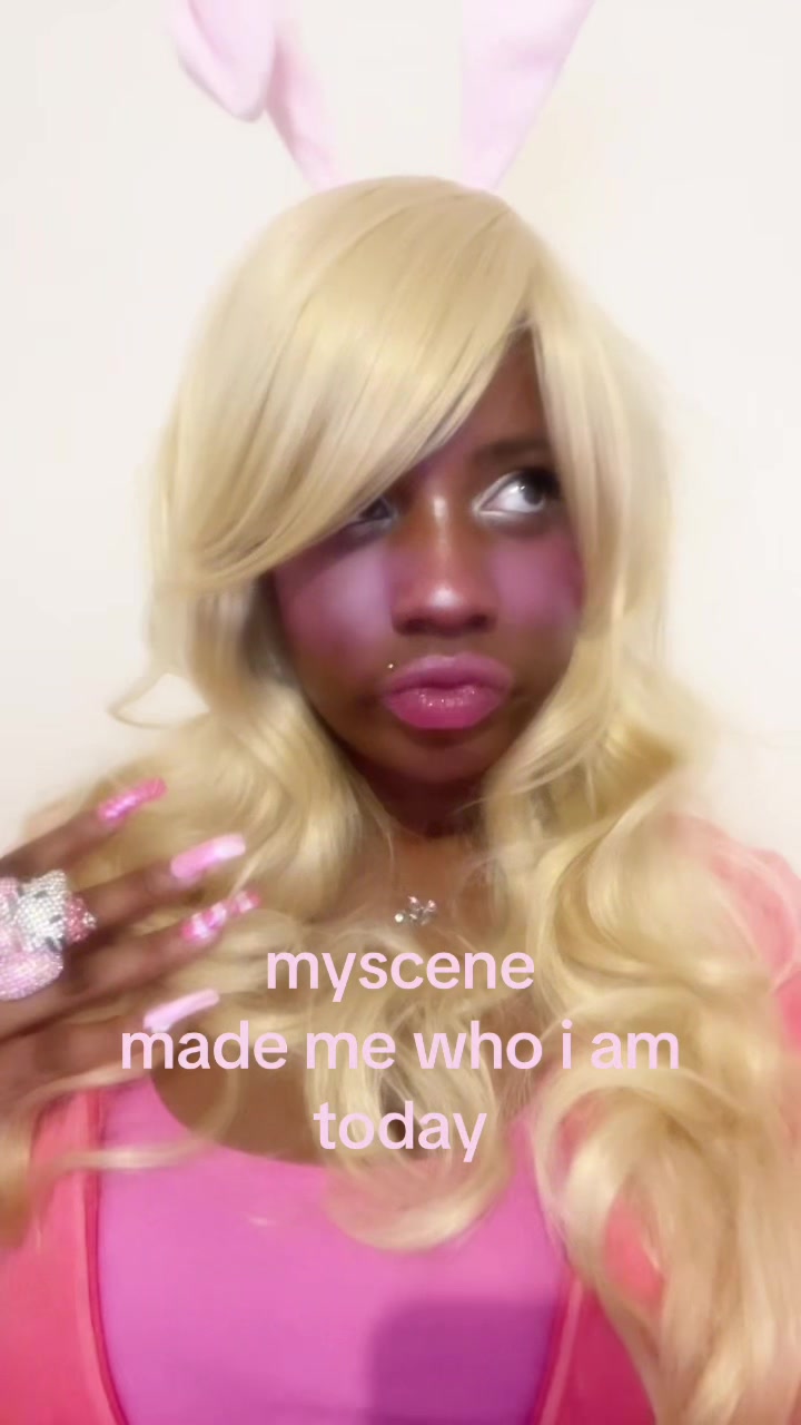 @𝓇𝒶𝓎𝓁𝒶♡ྀི