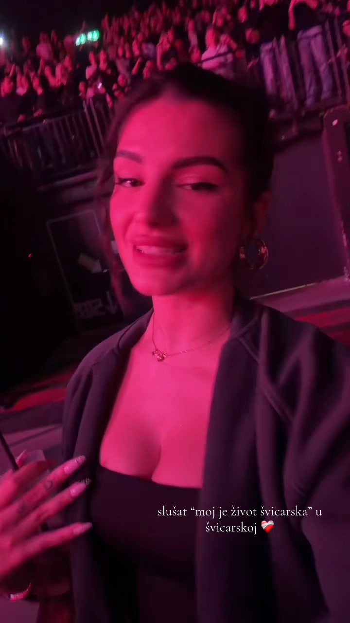 @Lena🐚