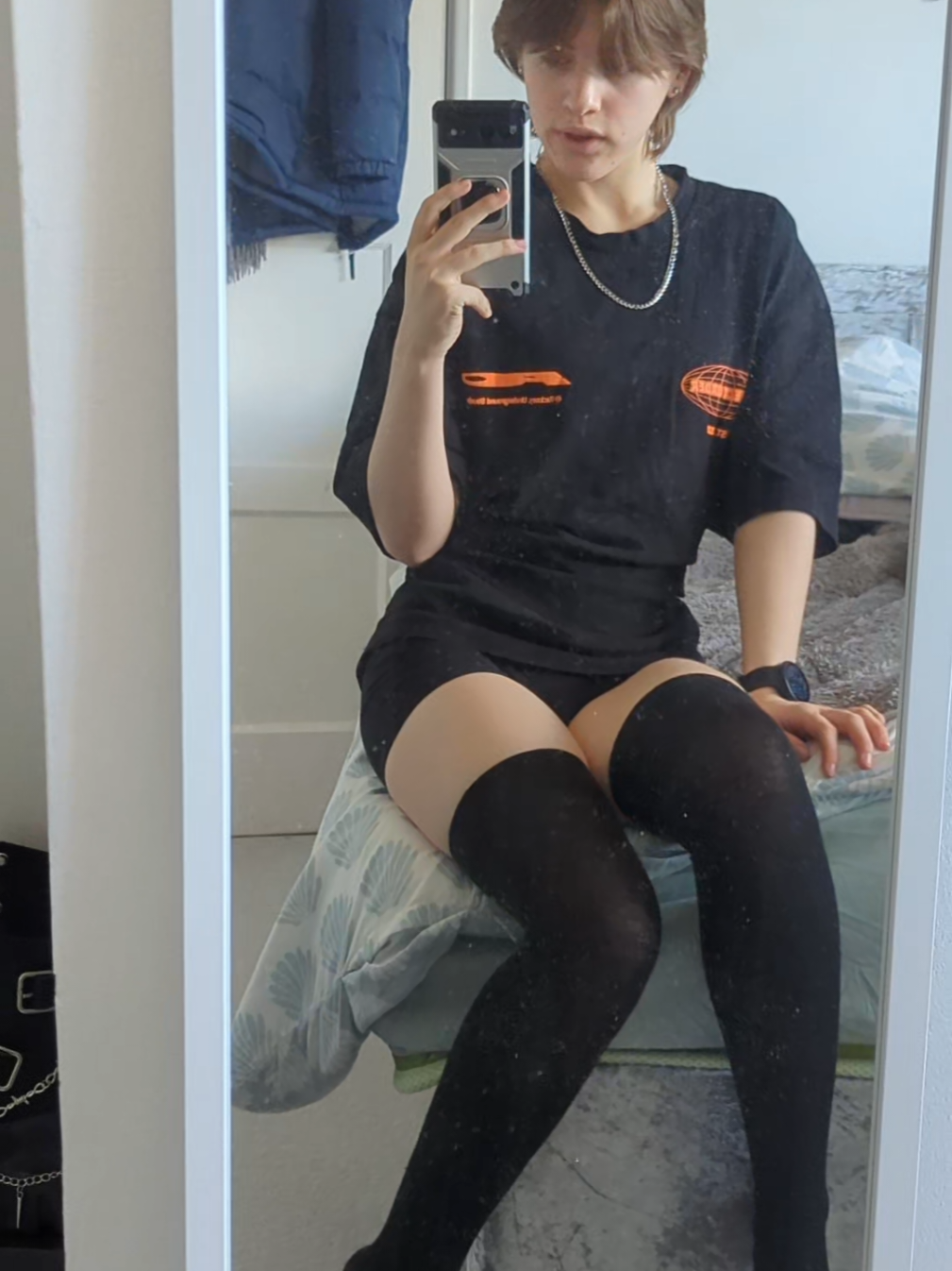 @LXV3RZ