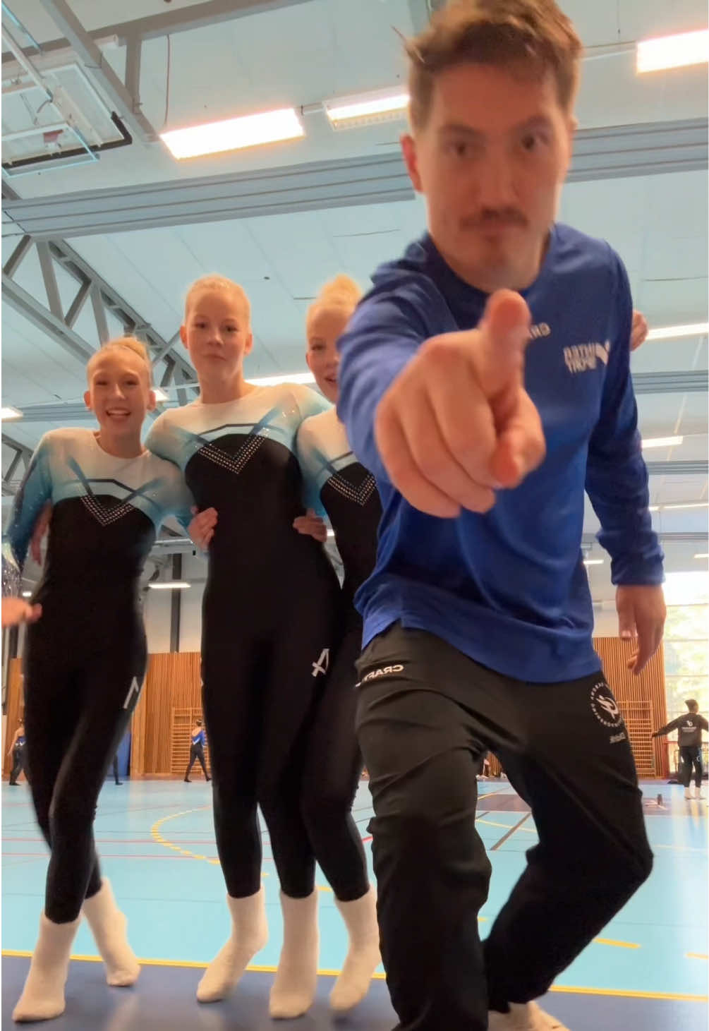 @Emilia Tross&ouml;