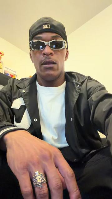 @theboymijo