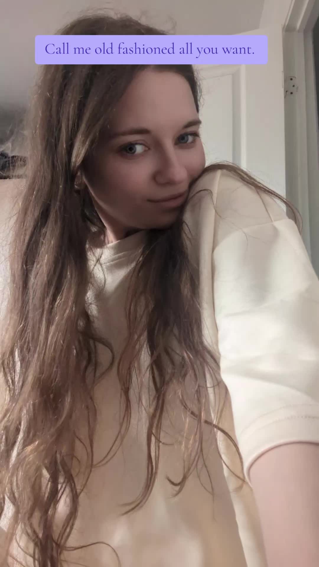 @everythingsRozy