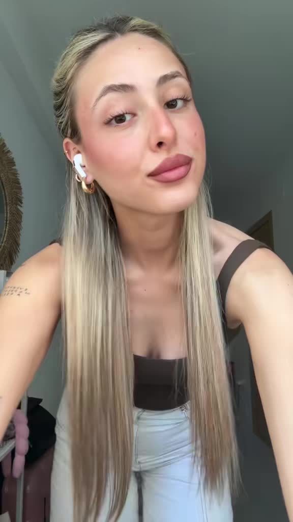 @m&oacute;ni🍸