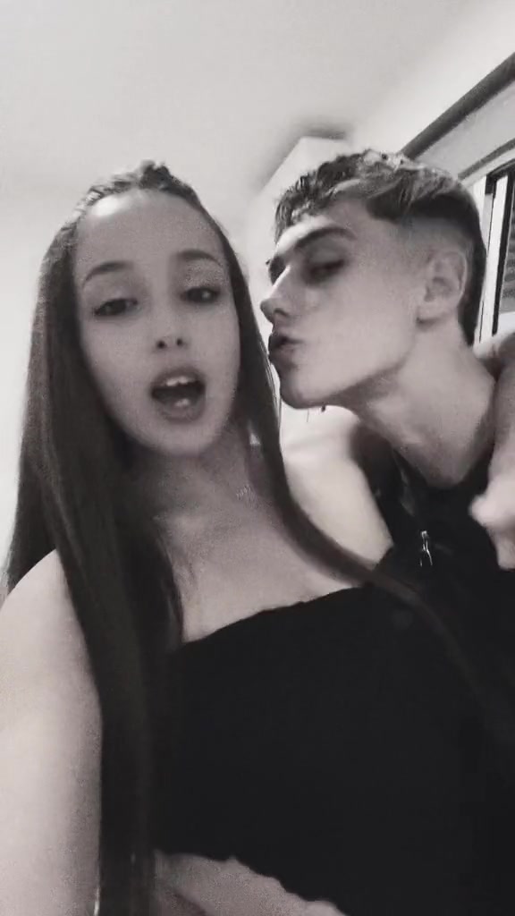 @Laveriiitaaa