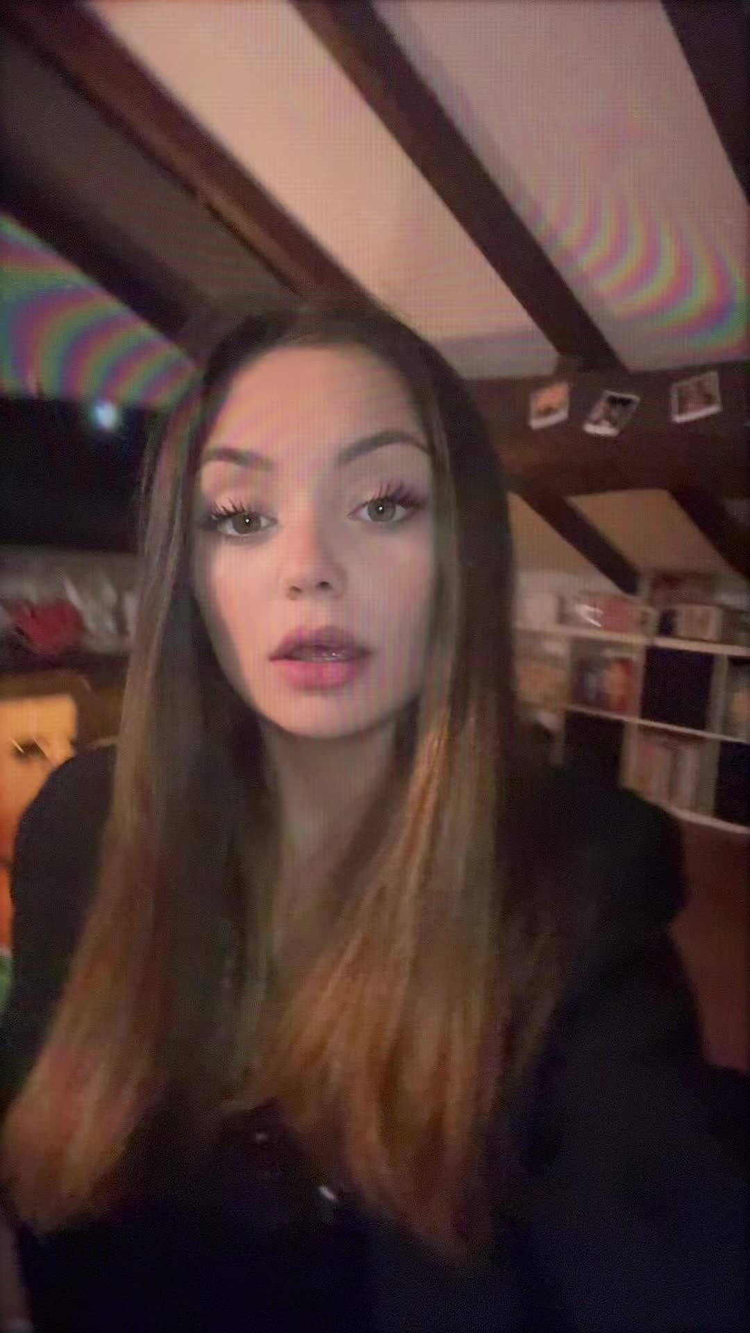 @stefania