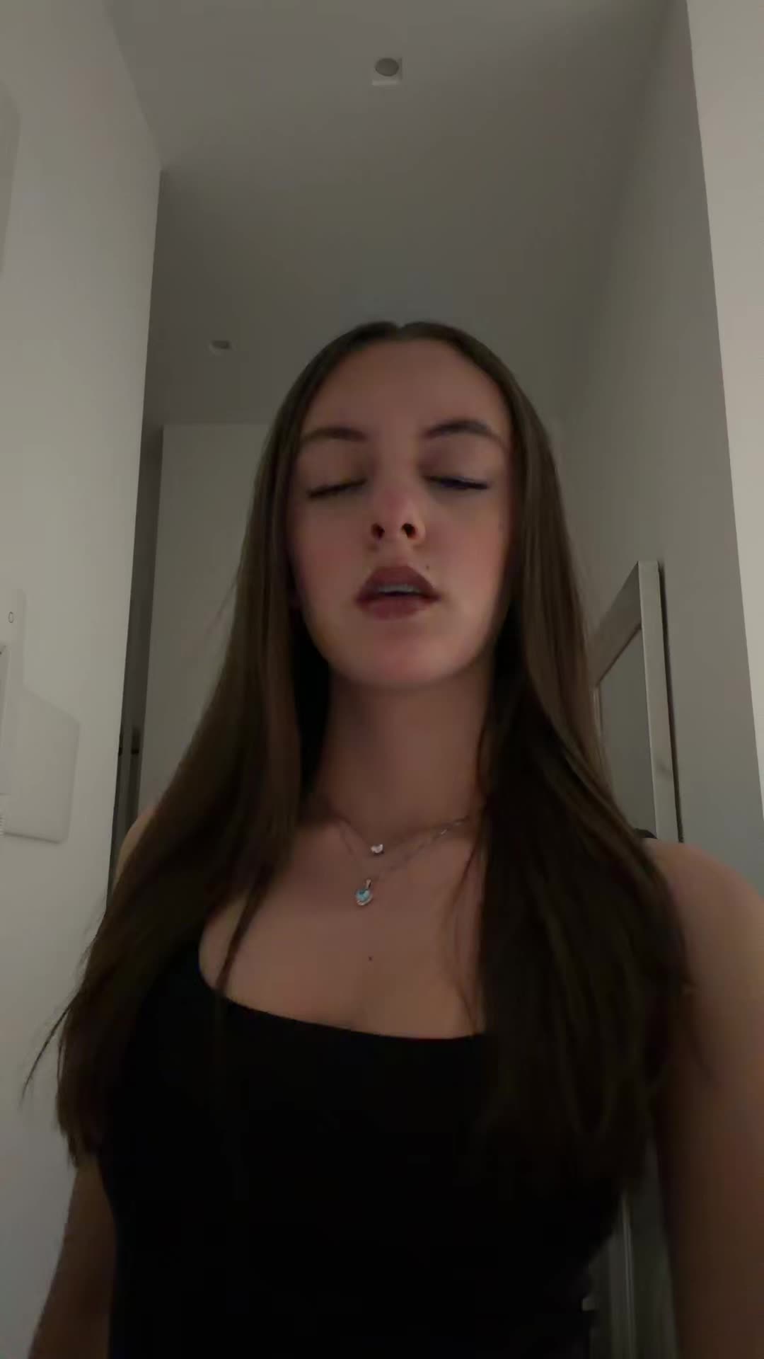 @Asia_Buonaguro_02