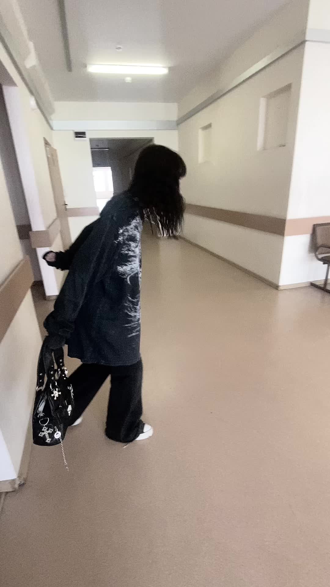 @s3Nyw3bS3x