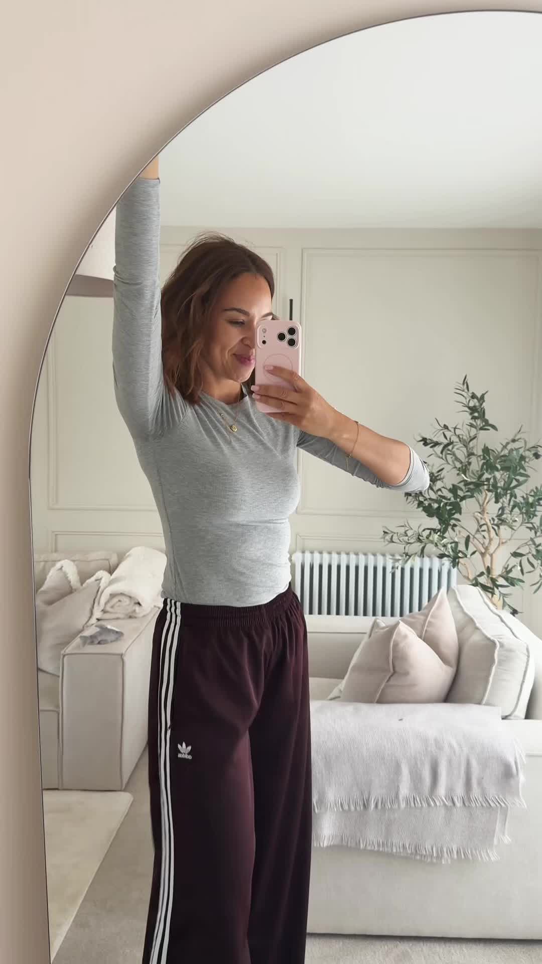 @athomewithrossi
