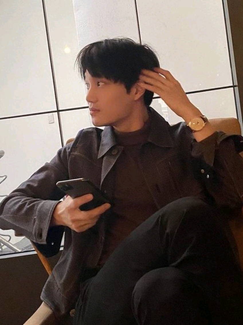 @ur fav exo stan⁹ ☽̶☾