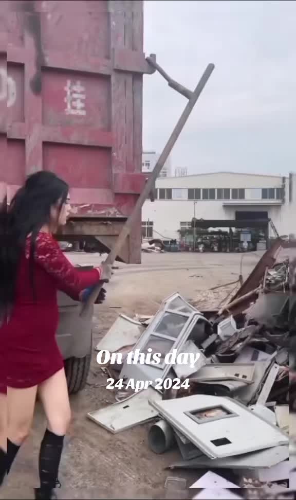 @Female driver