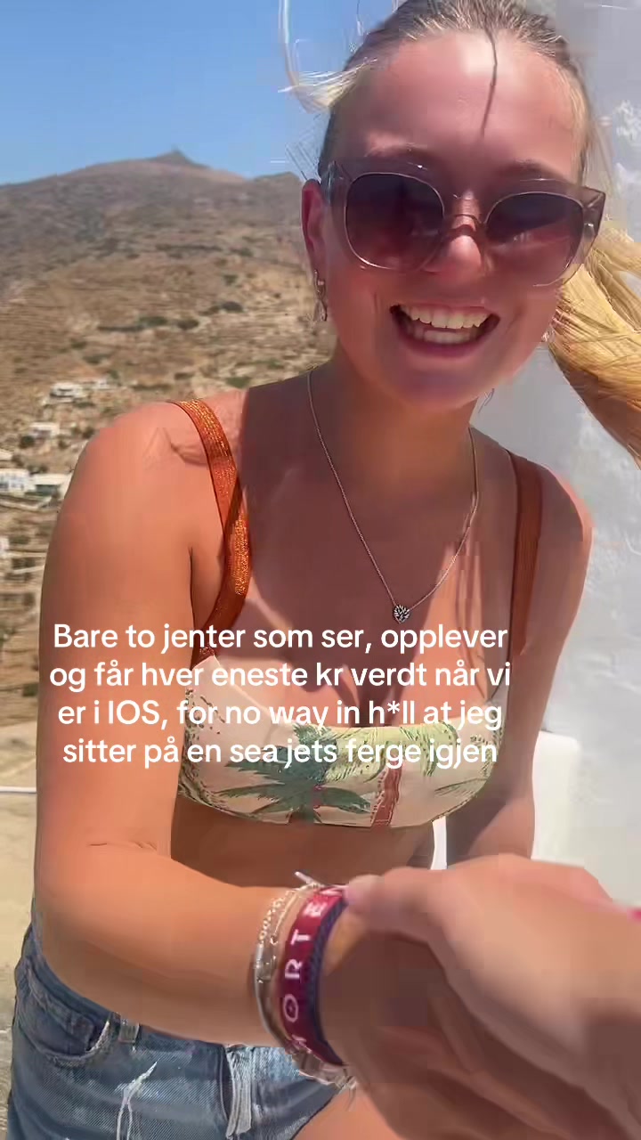 @anniesinclair