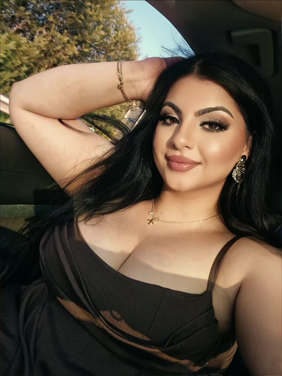 @isakova33