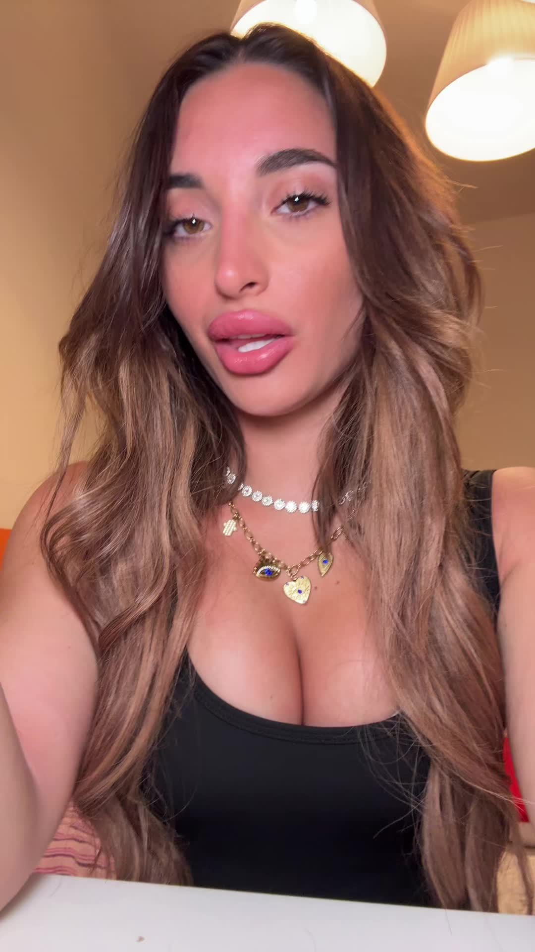 @SARA 💎