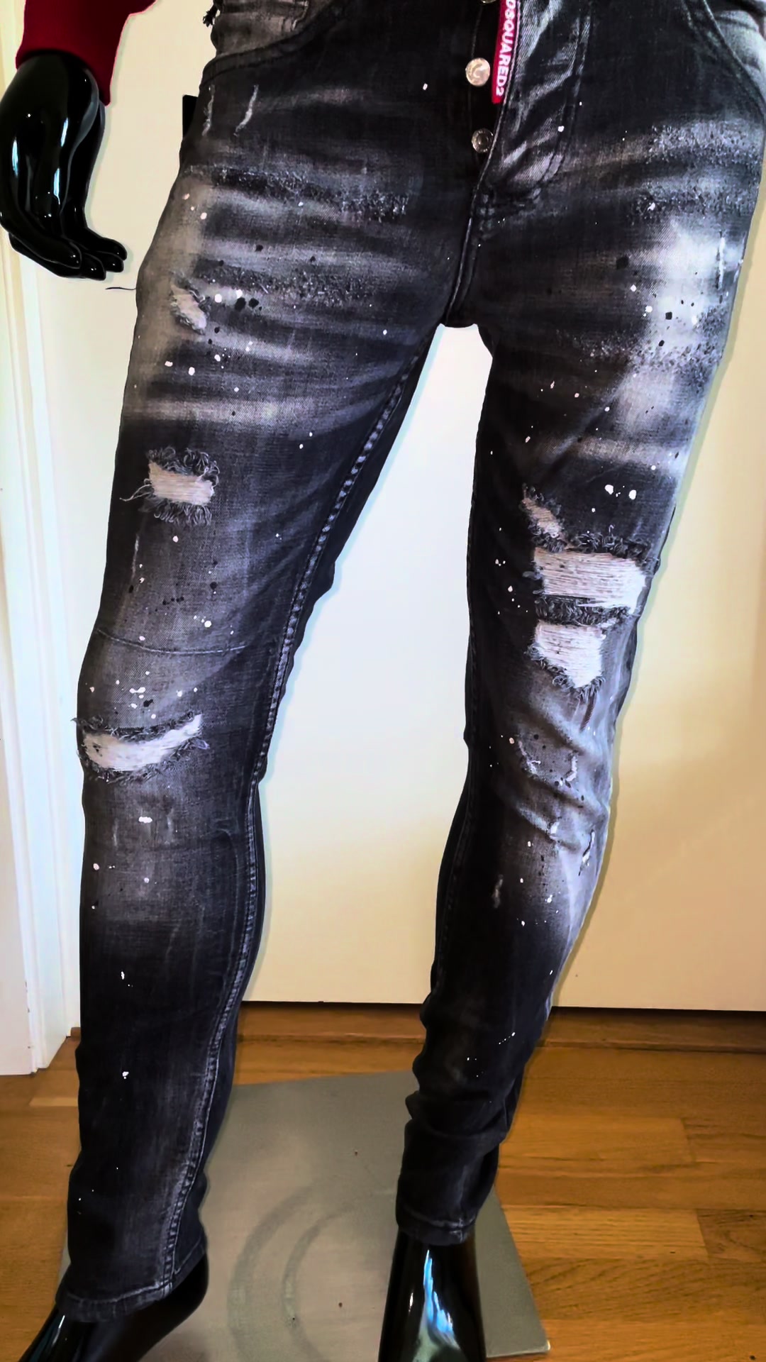 @Designerclothessverige