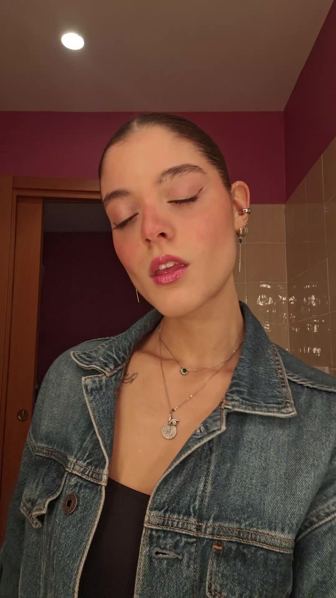 @๐๐๐