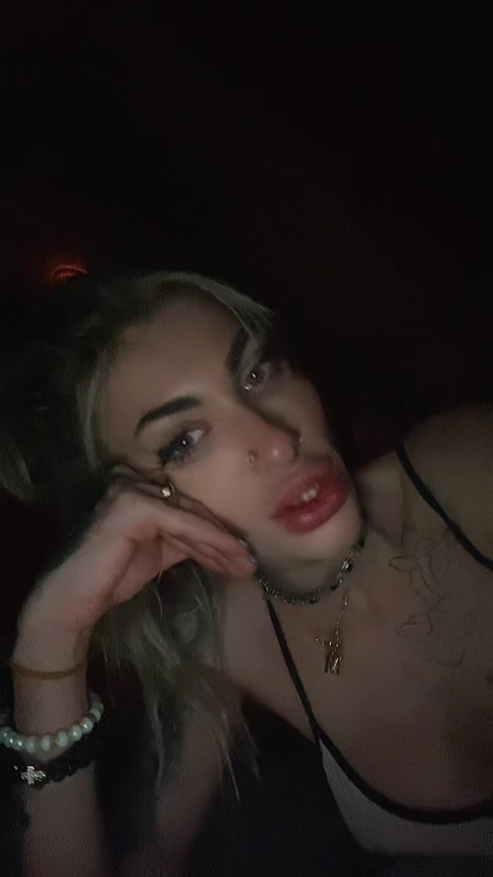 @Andrastoeva1