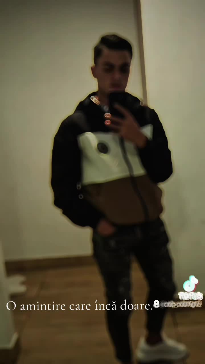 @vali🇷🇴🇷🇴