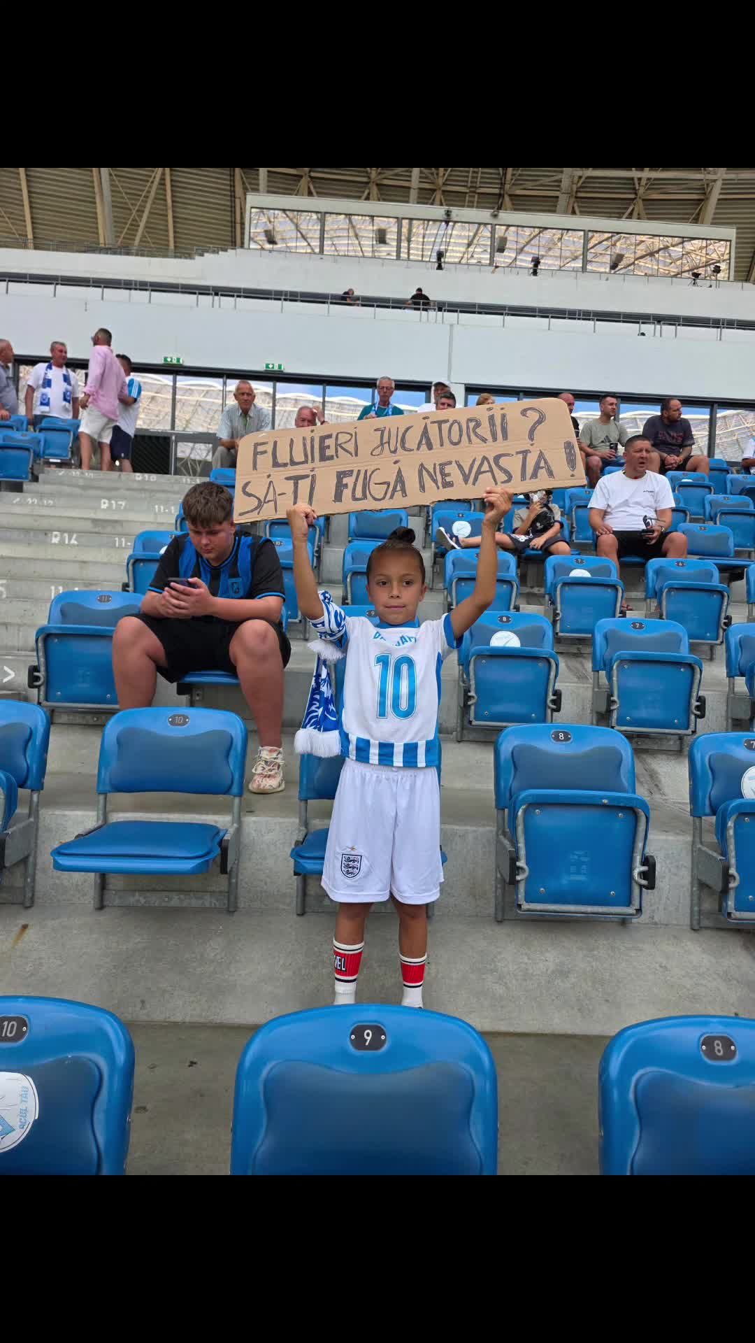 @Zian Leuţul Sudului