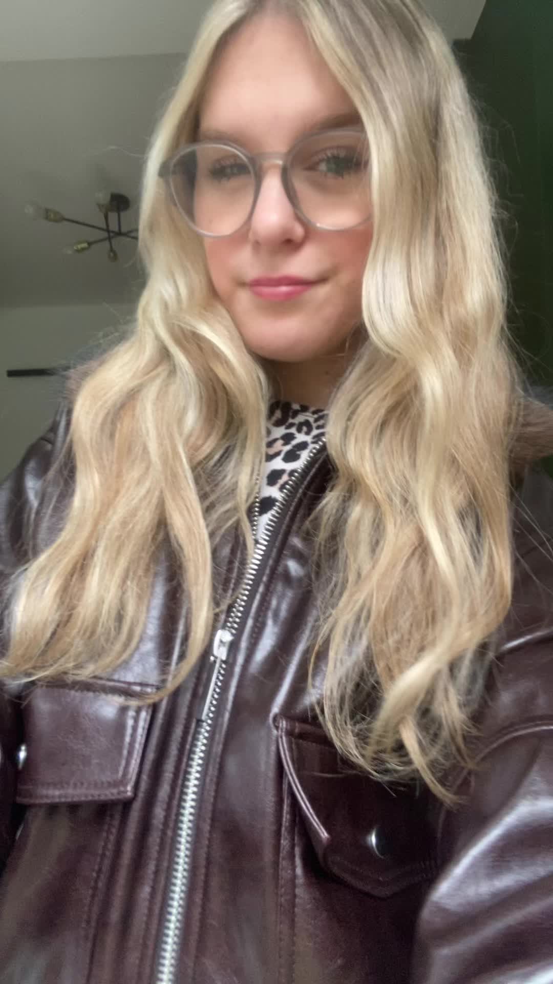 @Ellaaa