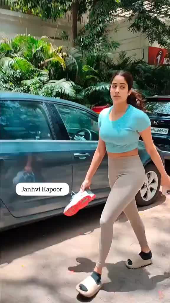 @Bollywoodkillerindusteryworl😋