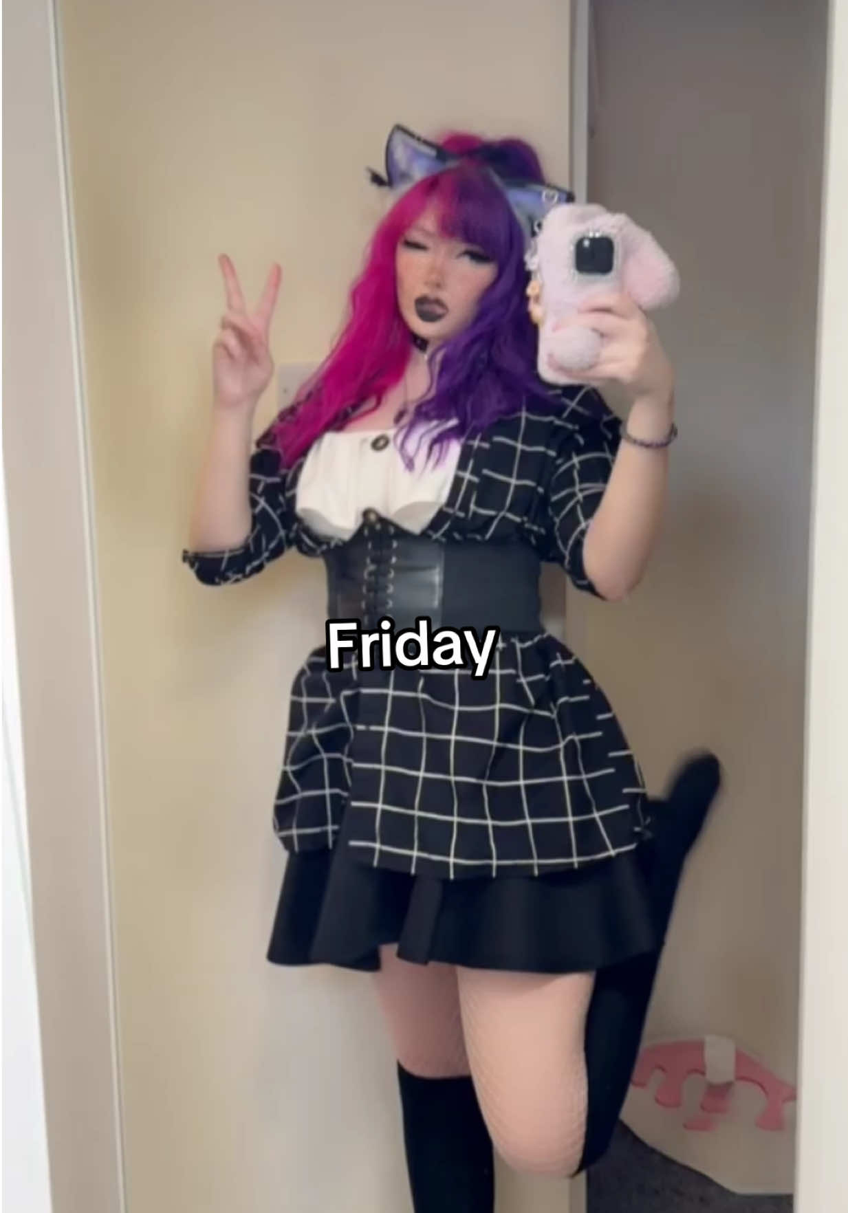 @DeannaDarby|Cosplayer&Streamer