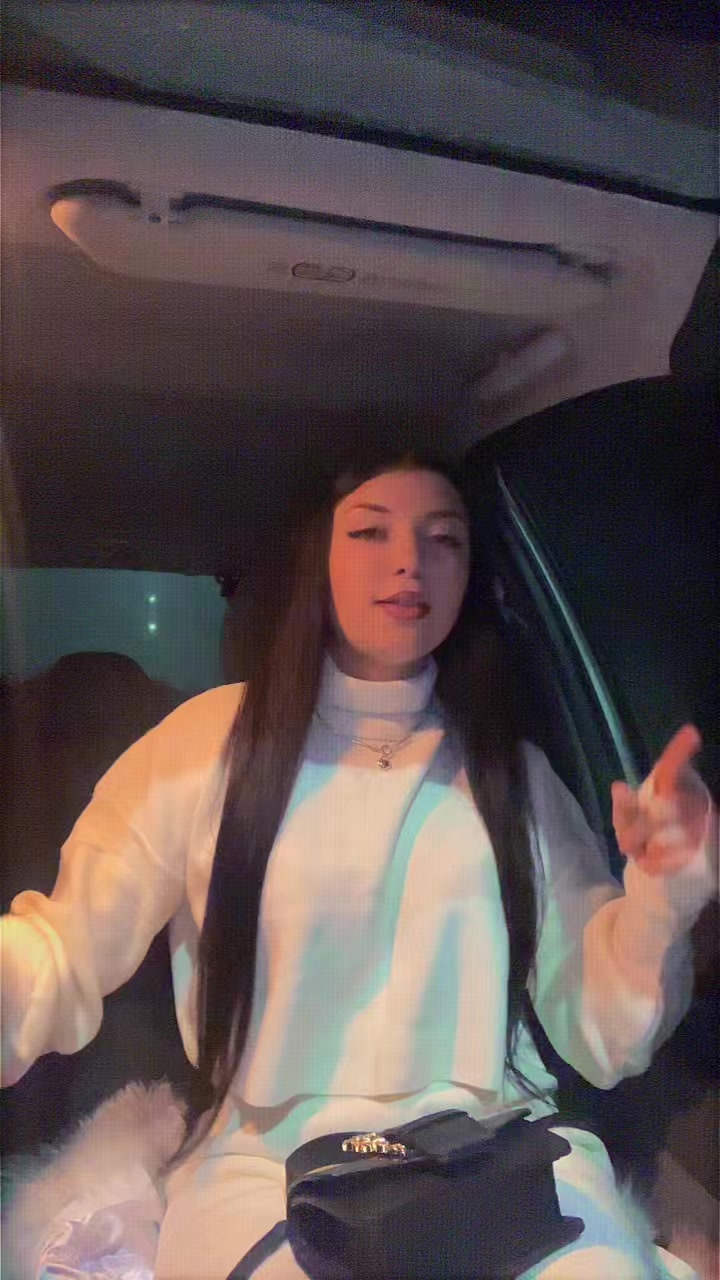 @Madalina Elena💫