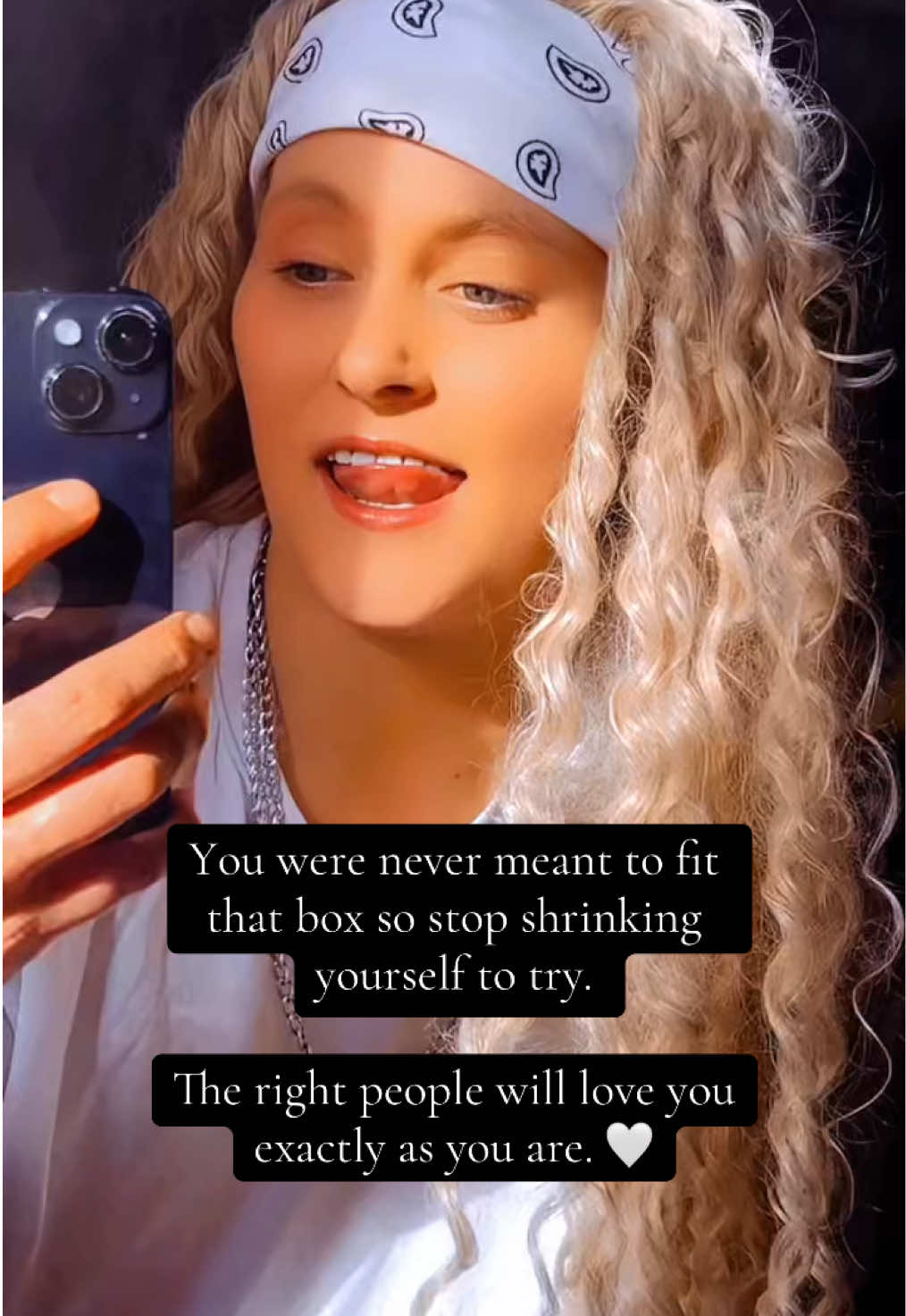 @Hollie🏳️&zwj;🌈💜ʜᴏᴘᴇꜰᴏʀᴄᴀɪᴛʟɪɴ💜