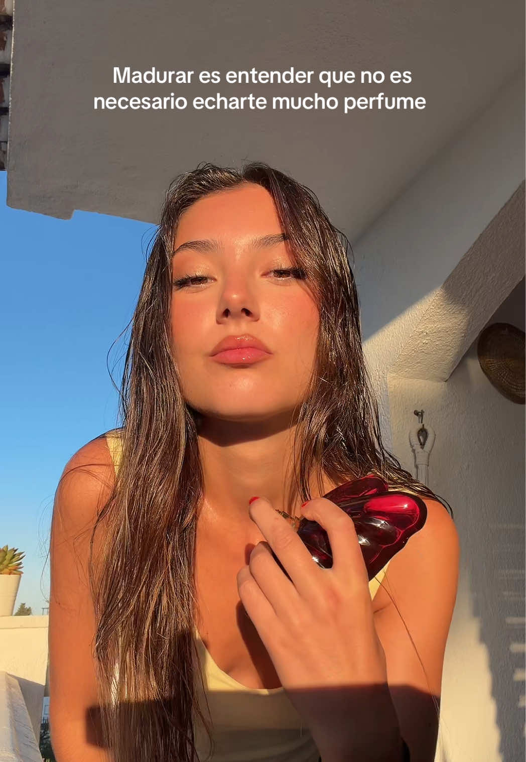 @carlotaasuareez